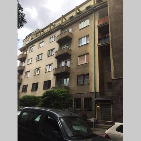 A Cosy Studio In The City Centre Pressburg Exterior foto